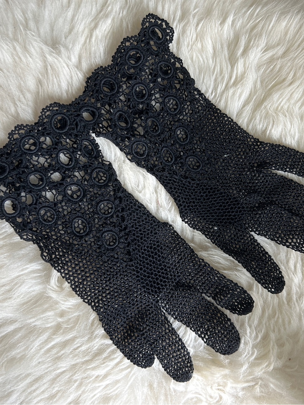 Vintage Handmade Black Lace Crochet Gloves - Elegant Women's Accessory